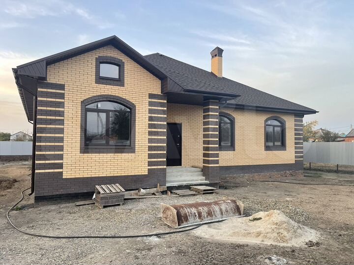 Дом 240 м² на участке 10 сот.