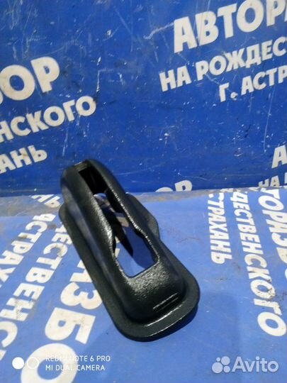 Кожух ручника Ваз Лада 2107 седан 2106 2004