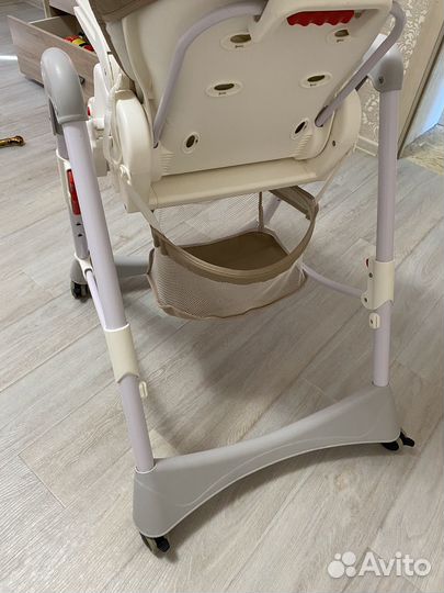 Стул для кормления