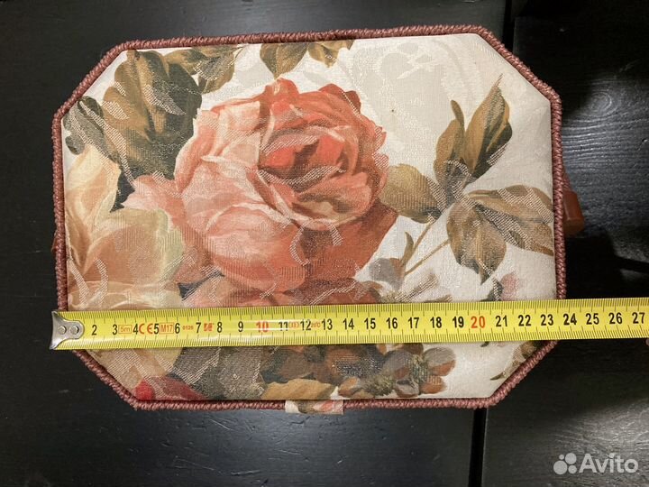 Шкатулка для рукоделия Розы 25*18*11,5