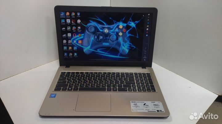 Ноутбук asus X540S