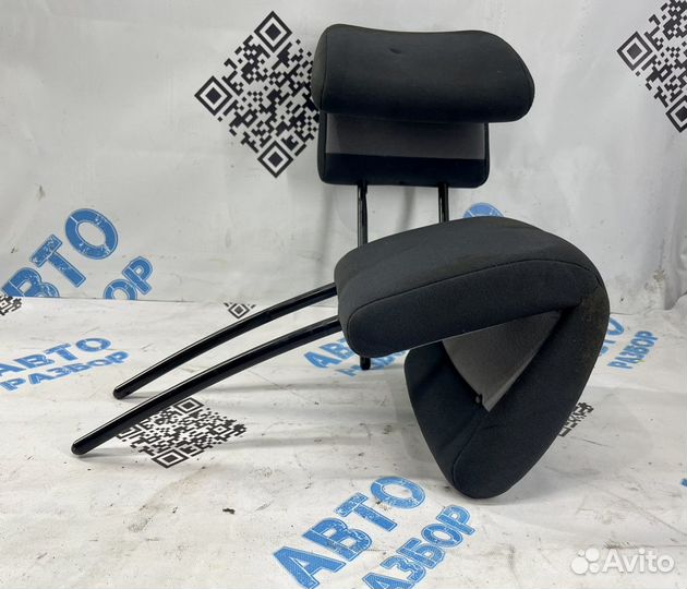 Подголовники Рено меган 2