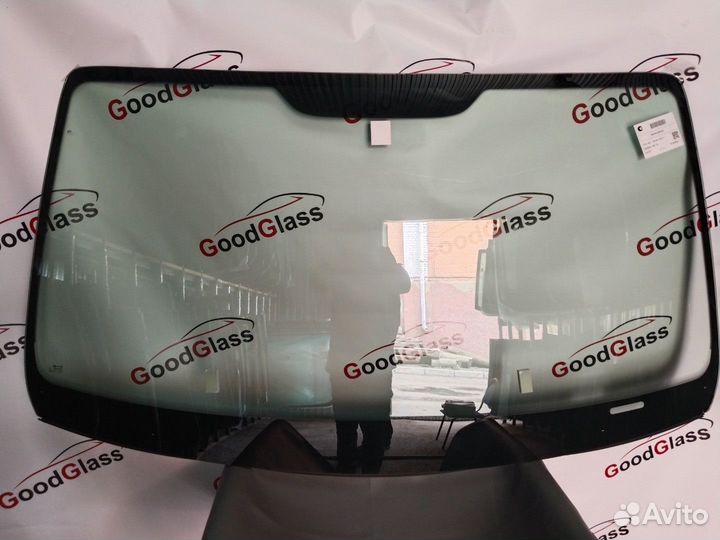 Автостекло Фольксваген Амарок/Volkswagen Amarok