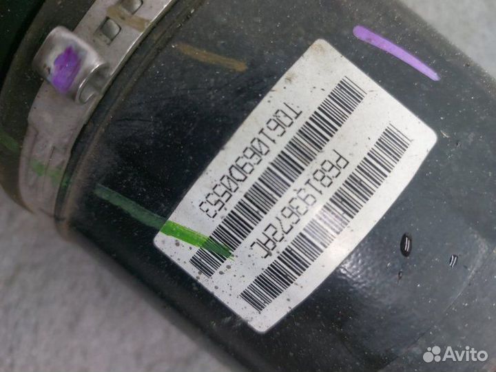 Полуось привод задний левый Jeep Grand Cherokee