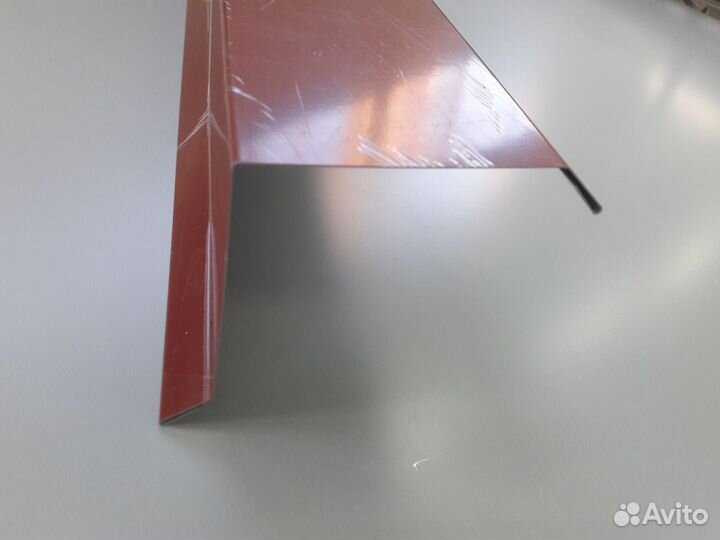 Планка торцевая для металлочерепицы 80*80 RAL 3009