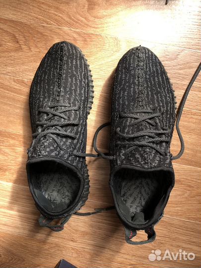 Кроссовки изи adidas 42