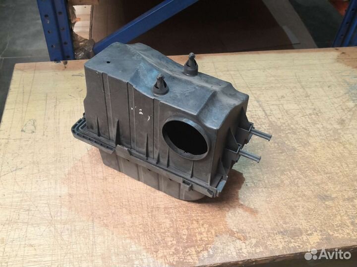 Корпус воздушного фильтра ford Explorer 3 01-05