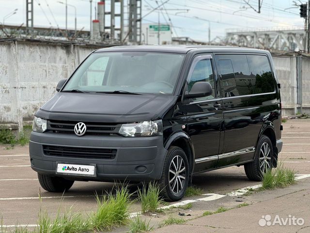 Volkswagen Caravelle 2.0 MT, 2011, 210 000 км с пробегом, цена 2200000 руб.