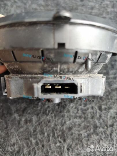 Электромоторчик зеркала наружнего правого BMW X2
