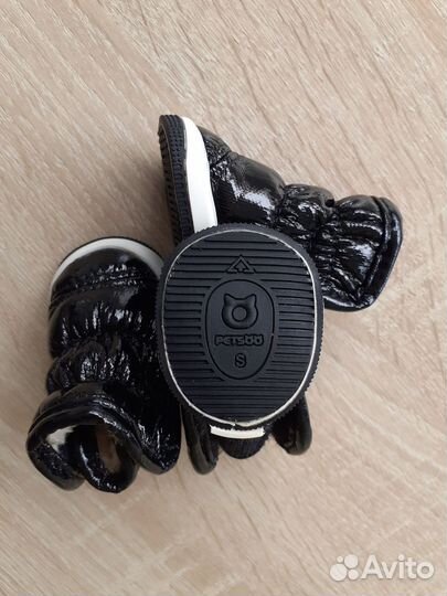 Ботинки зимние для меленьких собак, почти новые