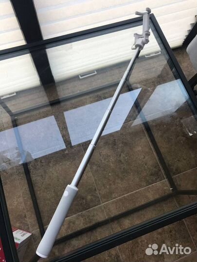 Монопод Xiaomi Mi Selfie Stick