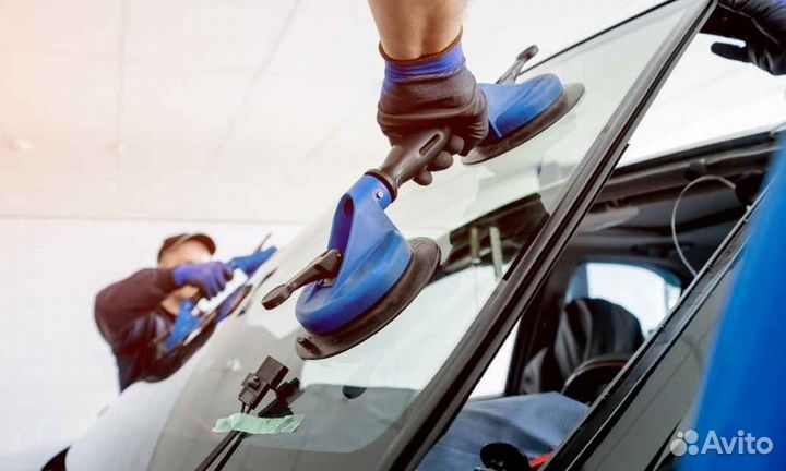 Лобовое стекло на Сузуки сх4