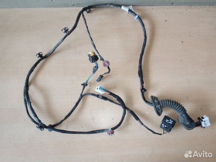 Проводка (коса) дверная задняя левая Hyundai Ix35