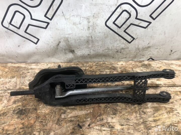 Кулиса МКПП Jaguar Xe 1