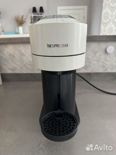 Кофемашина копсульная Nespresso Vertuo Next