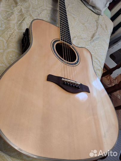 Электроакустическая гитара yamaha FGX 830 C