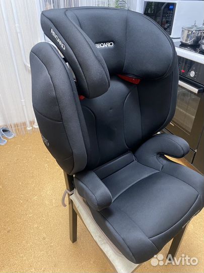 Детское кресло Recaro Monza Evo