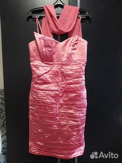 Нарядное платье