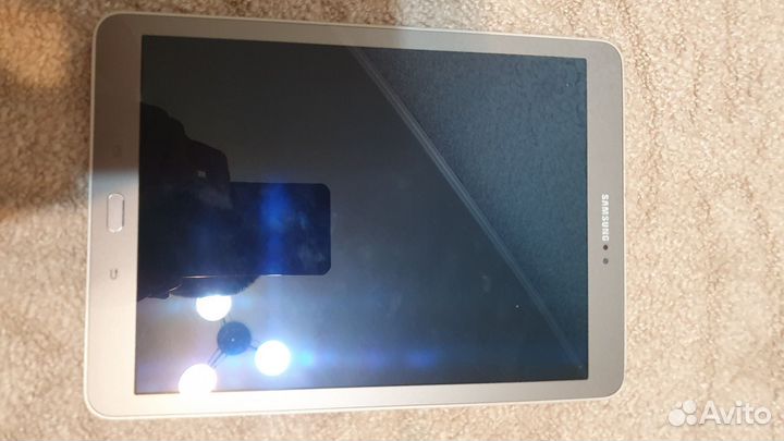 Samsung galaxy Tab s2 (SM-T819)