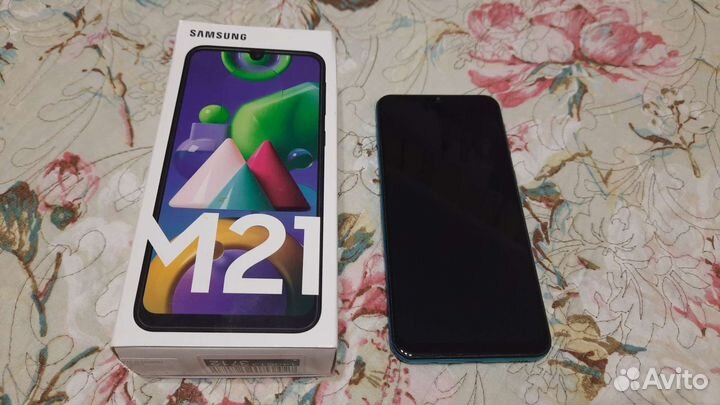 Телефон Samsung Galaxy M21 на запчасти
