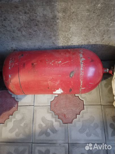 Баллон метан