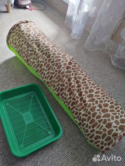 Шуршащий тоннель и лотки для кошки