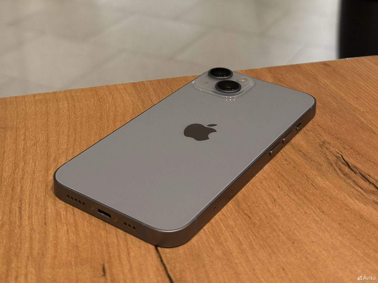 iPhone 14, 256 ГБ, SIM + eSIM