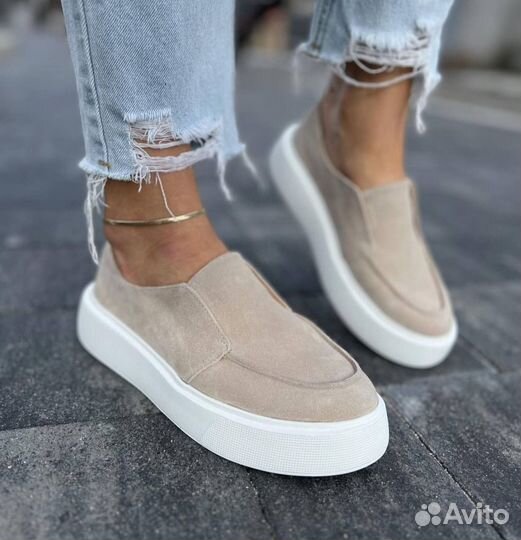 Лоферы женские