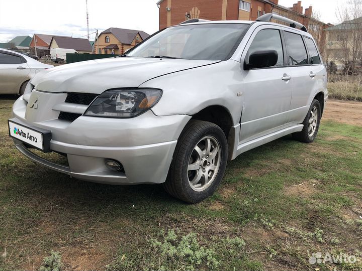 Mitsubishi Outlander 2.4 AT, 2002, 204 000 км