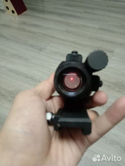 Коллиматорный прицел Aimpoint