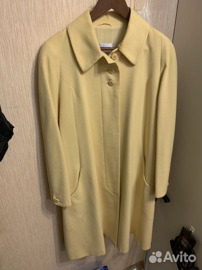 Пальто женское шерстяное желтое Германия 44 46