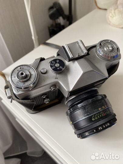 Плёночный фотоаппарат Zenit E