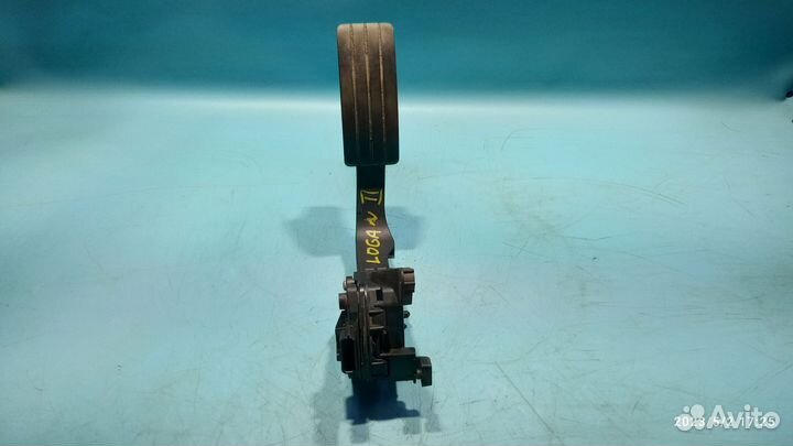 Педаль газа для Renault Logan 2