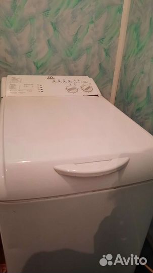 Стиральная машина с вертикальной загрузкой