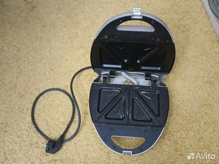 Бутербродница, сэндвичница, тостер scarlett