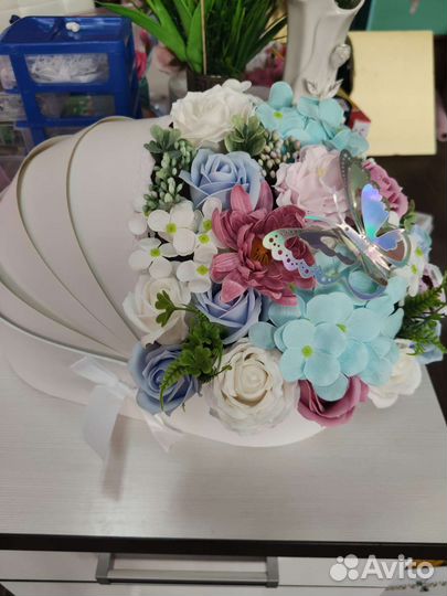 Букет на выписку из мыльных цветов