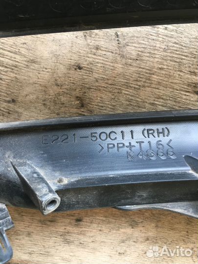 Накладка рамка птф правой Mazda CX-7