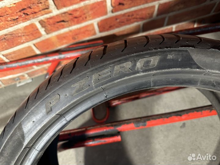 Pirelli P Zero 245/35 R20 95Y