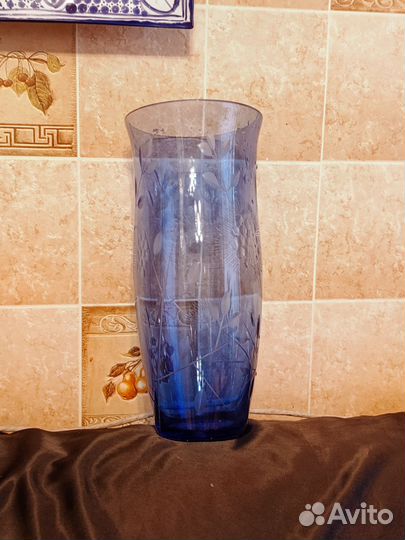 Ваза синяя