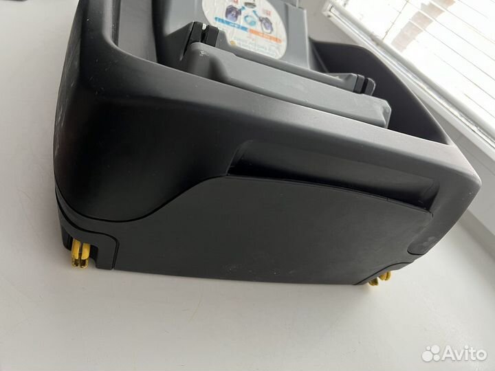 Автокресло maxi cosi pearl 1 (9-18 кг) +база FFix