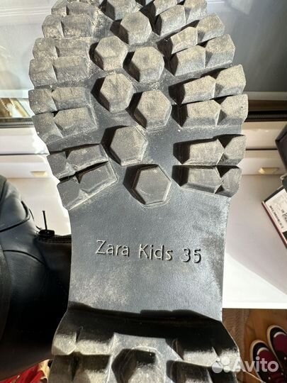 Демизесонные ботинки Zara размер 35