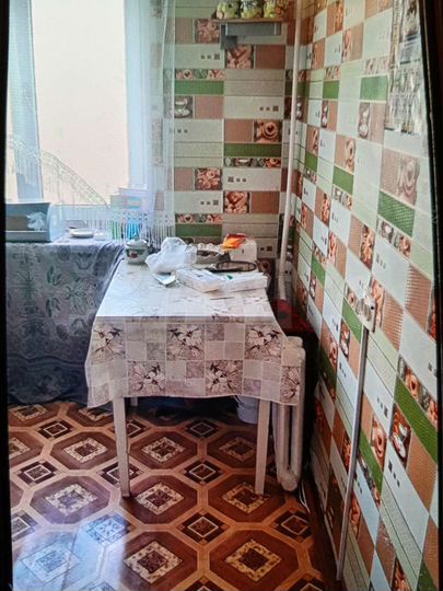 2-к. квартира, 54 м², 5/5 эт.