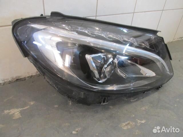 Фара правая Mercedes-Benz C-Class