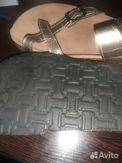 Сандалии натуральная кожа 37