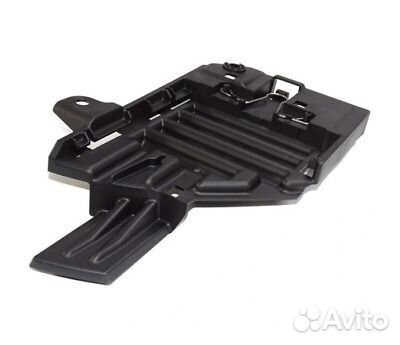 Кронштейн правой фары Land Rover Discovery Sport