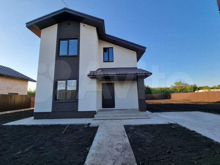 Коттедж 122 м² на участке 10 сот.