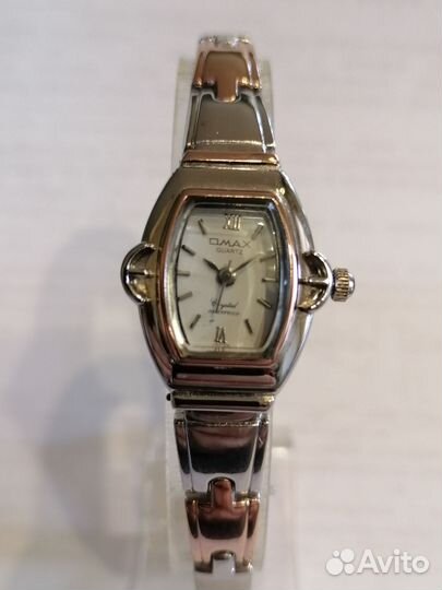 Часы наручные женские новые