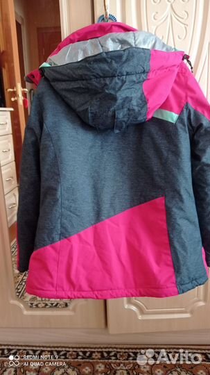 Горнолыжная куртка для девочек 140-146
