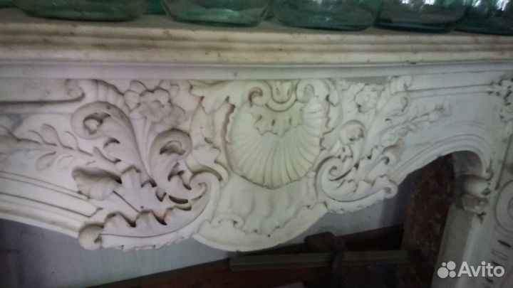 Камин антикварный Италия 19 век, мрамор