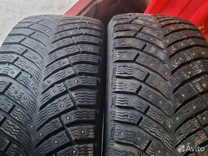 Michelin X-Ice North 4 215/55 R17 98T